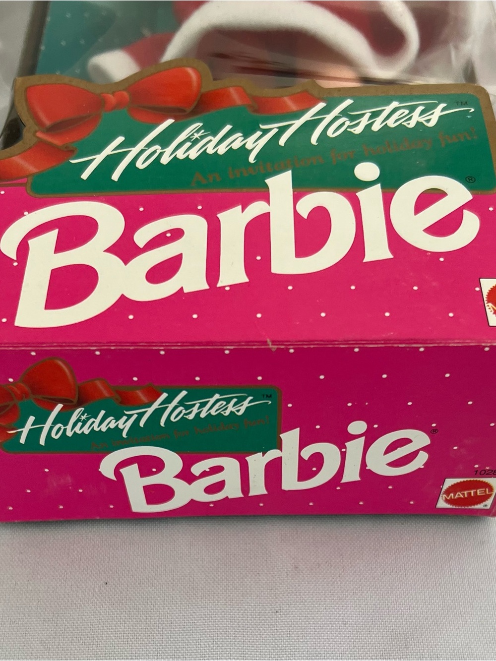 Vintage 1992 Barbie Holiday Hostess Doll - Red, White & Green Accents - Picture 4 of 9